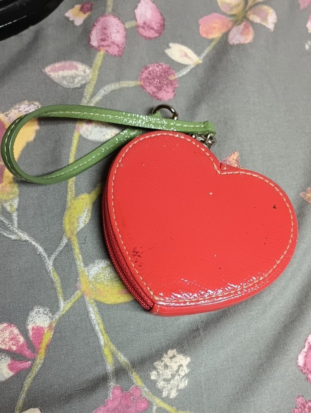 Vintage Coach Strawberry Leather Coin Purse Key Ring Bag Charm F60881 Y2K Rare - Picture 3 of 10